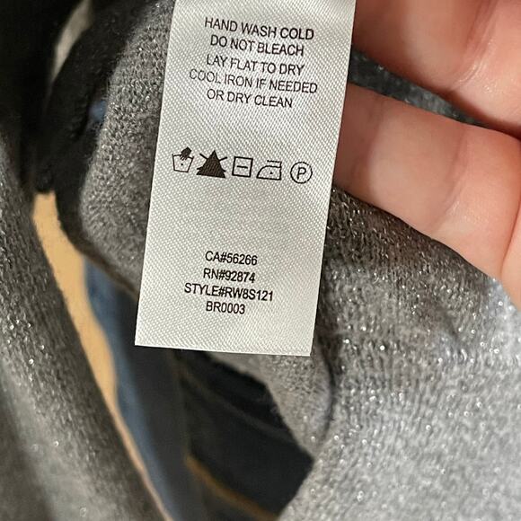 Splendid • Flynn Sparkle Sweater Tunic Pullover - Picture 6 of 6